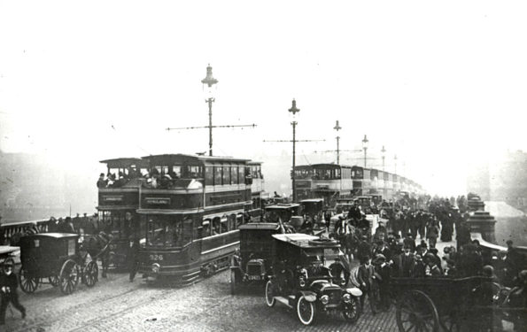 Glasgow Bridge traffic jam